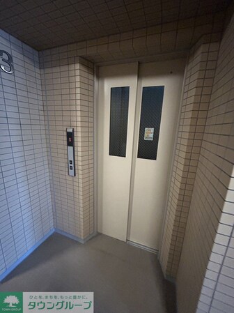 アーデル・フェリエ国立東の物件内観写真